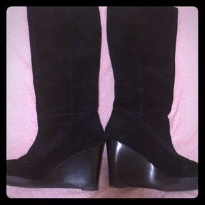 Gorgeous Franco Sarto knee high boots! Size 7